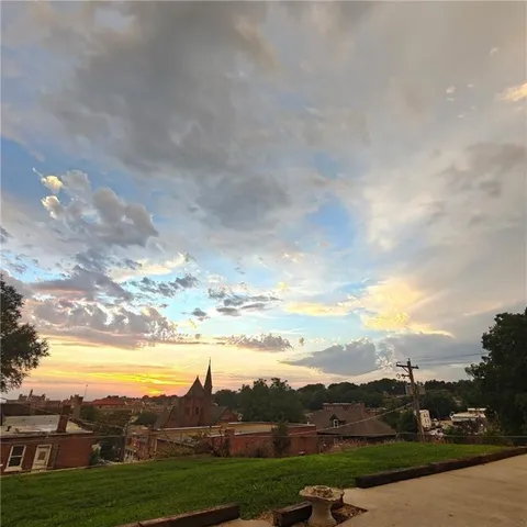 $475,000 | 1311 Francis Street, St. Joseph, MO 64501