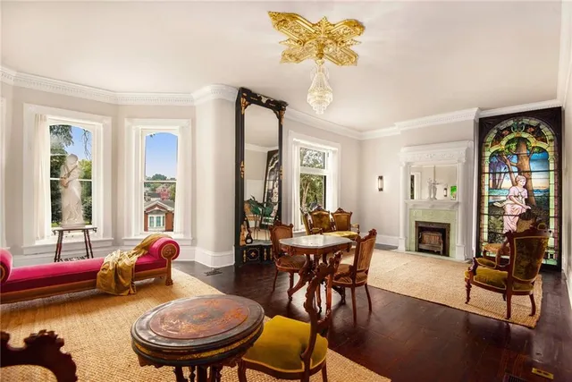 $475,000 | 1311 Francis Street, St. Joseph, MO 64501