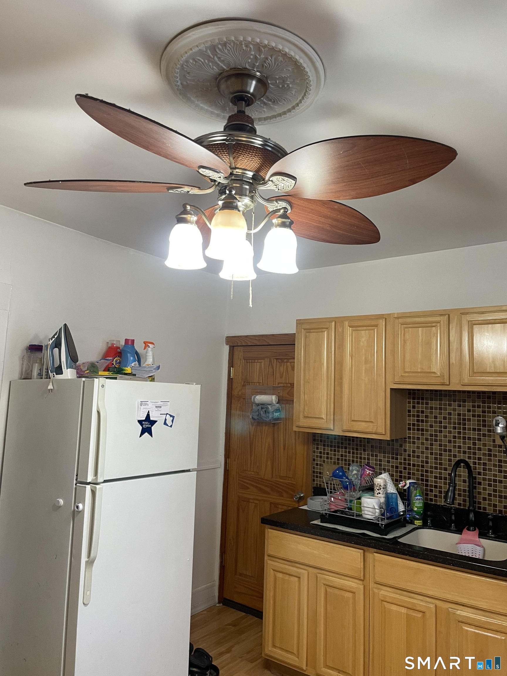 98 Carroll Avenue Bridgeport, CT 06607 - Photo 21 of 25