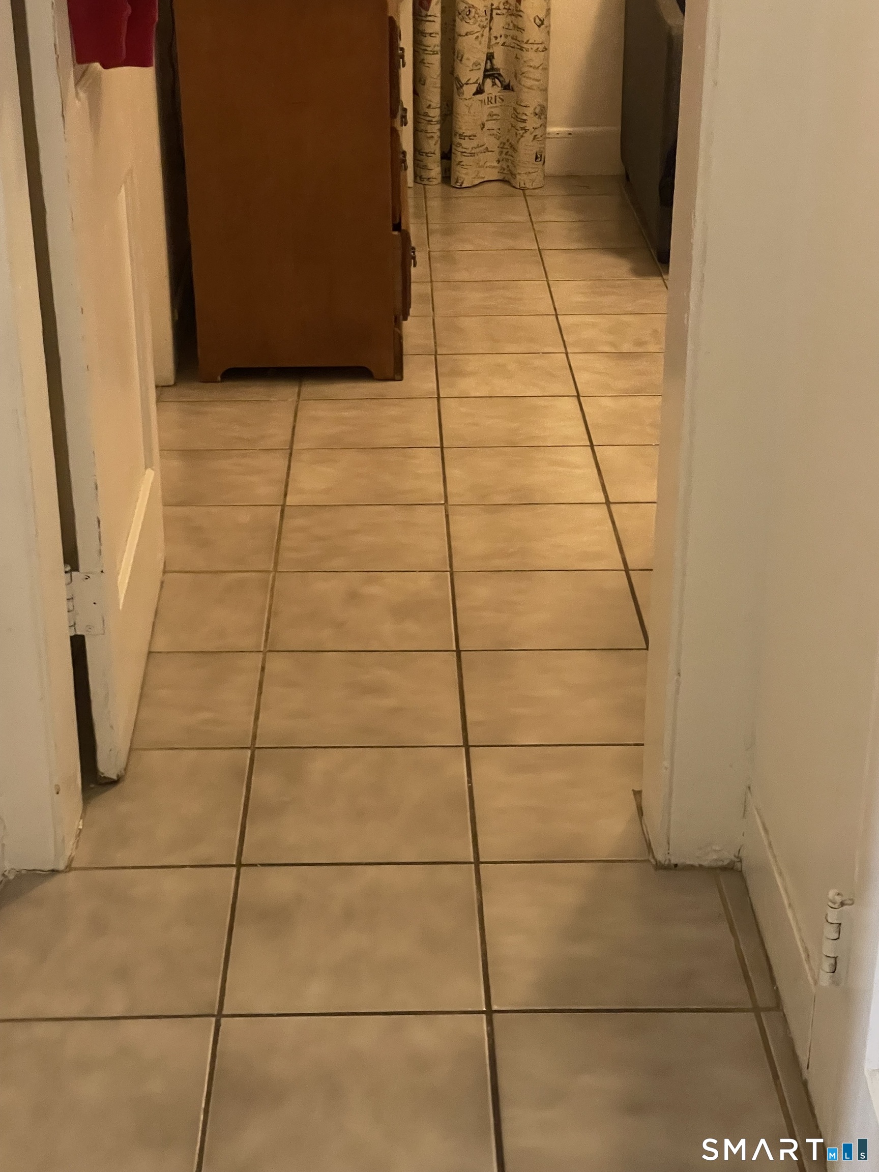 98 Carroll Avenue Bridgeport, CT 06607 - Photo 22 of 25