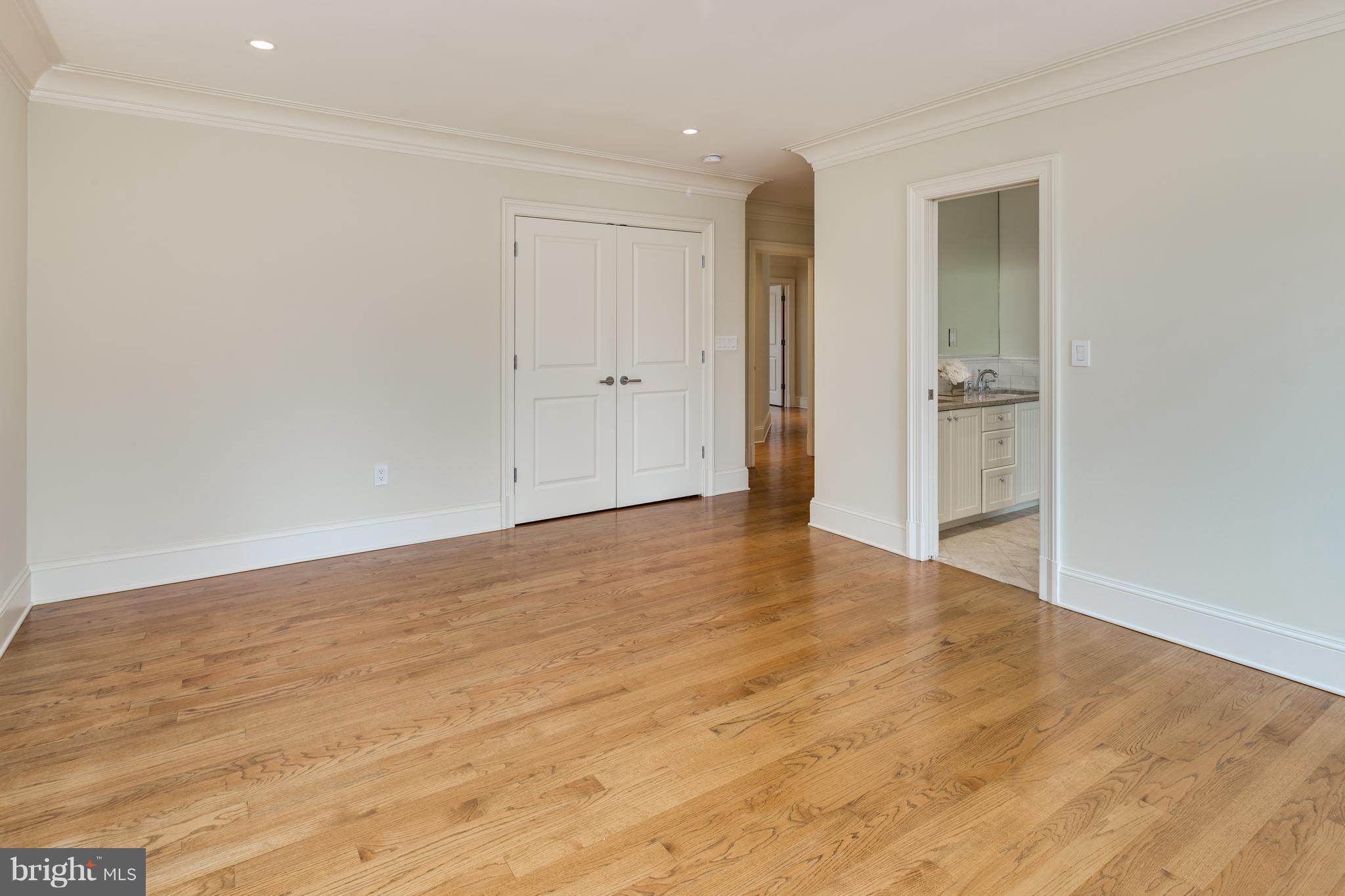 6802 Old Chesterbrook Road McLean, VA 22101 - Photo 26 of 30 a view of an empty room