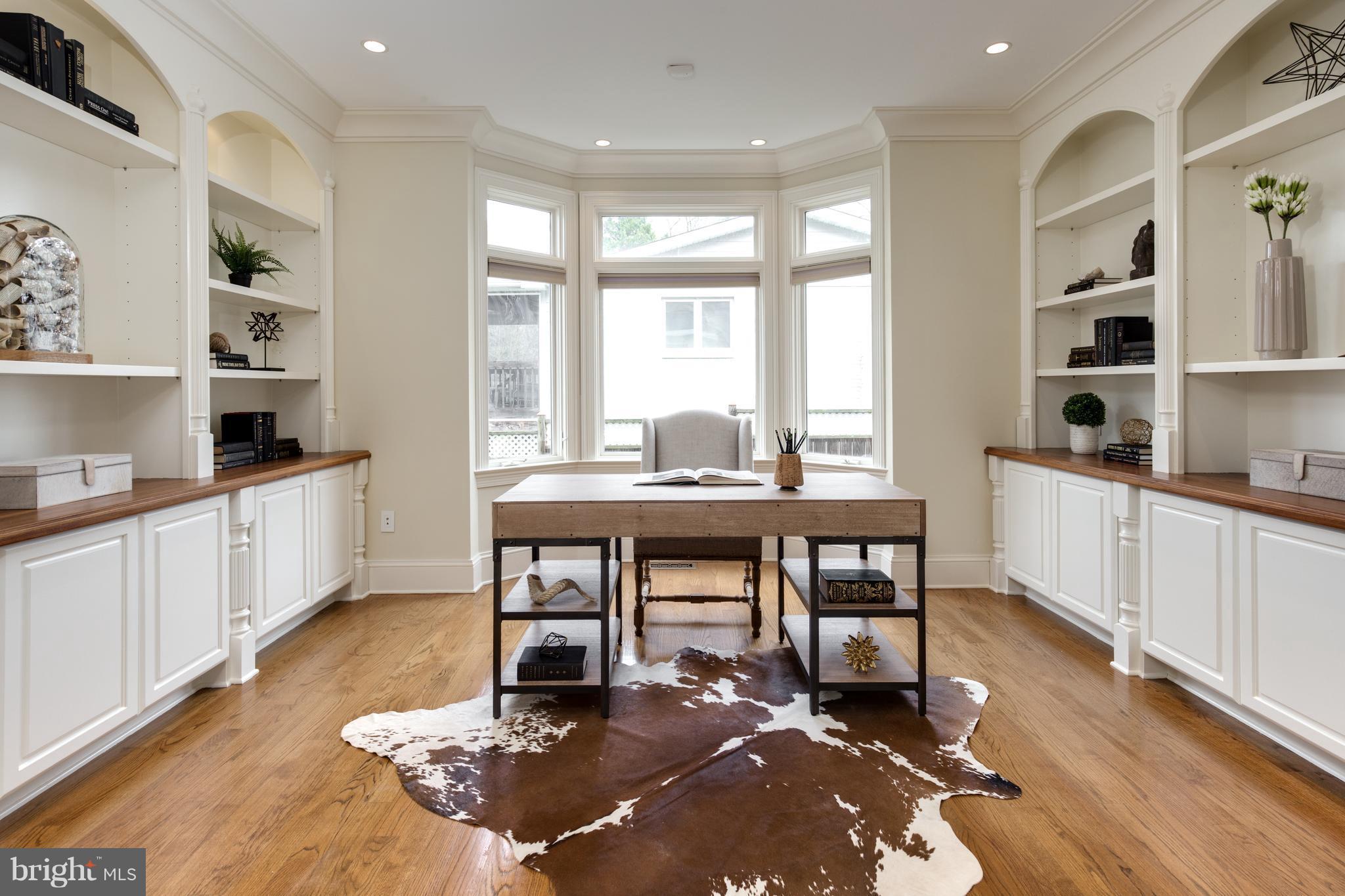 6802 Old Chesterbrook Road McLean, VA 22101 - Photo 8 of 30 a workspace with furniture window and wooden floor