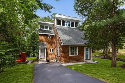 $1,369,000 | 18 Greenwood Street, Lexington, MA 02421