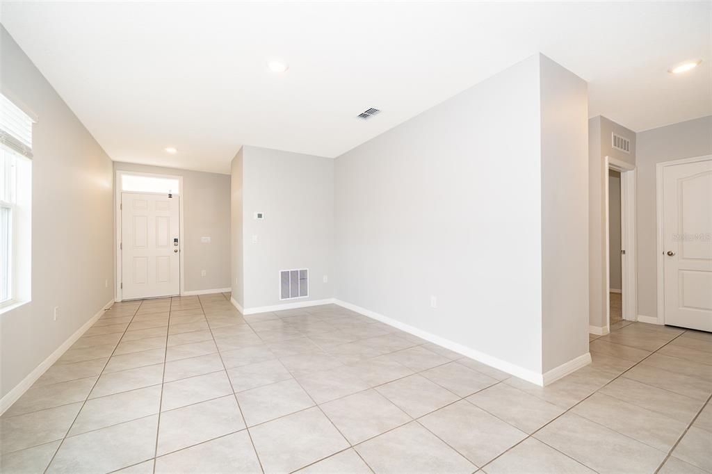 1500 Quinta Road Kissimmee, FL 34744 - Photo 10 of 34 a view of an empty room with window