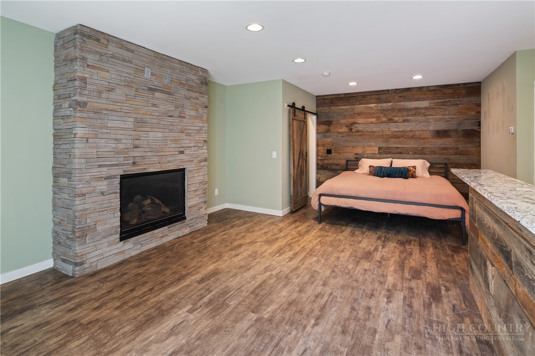 286 Sunset Drive Boone, NC 28607 - Photo 36 of 41 Gallery Image 36
