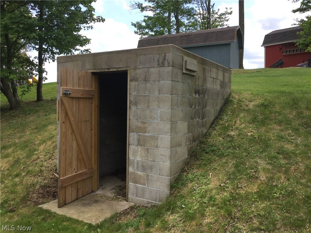 37825 Harry's Ridge Road Barnesville, OH 43713 - Photo 25 of 30 Gallery Image 25