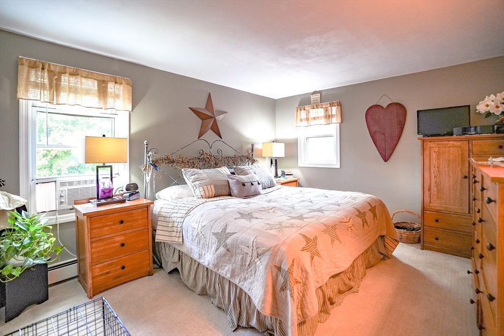 8 Kelley Road, Unit B Mendon, MA 01756 - Photo 20 of 36 Gallery Image 20
