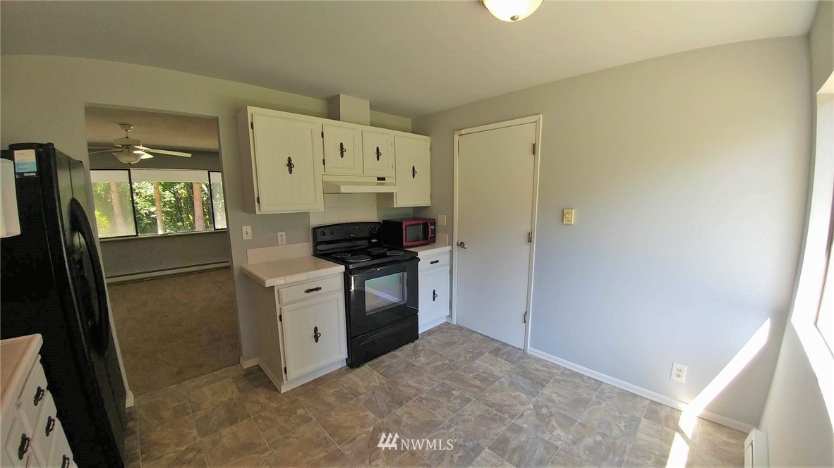 2401 Northeast 28th Street Renton, WA 98056 - Photo 9 of 19