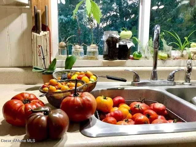 $799,000 | 2447 Turner Hill Road, Bonners Ferry, ID 83805