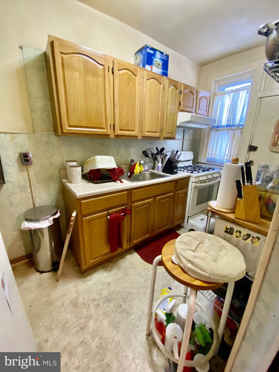 5643 Ridgewood Street Philadelphia, PA 19143 - Photo 11 of 19