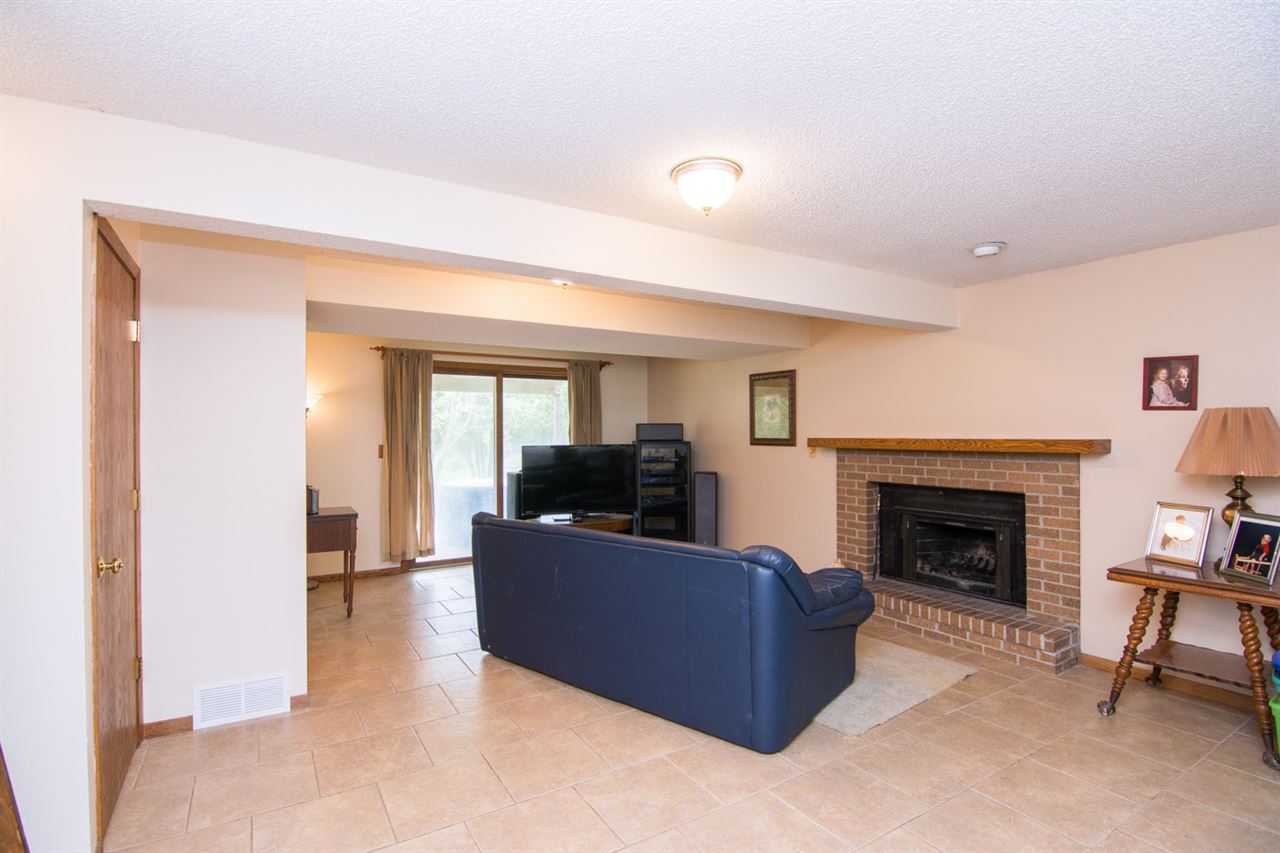 2749 Anchorage Road Northeast Solon, IA 52333 - Photo 18 of 31 Gallery Image 18