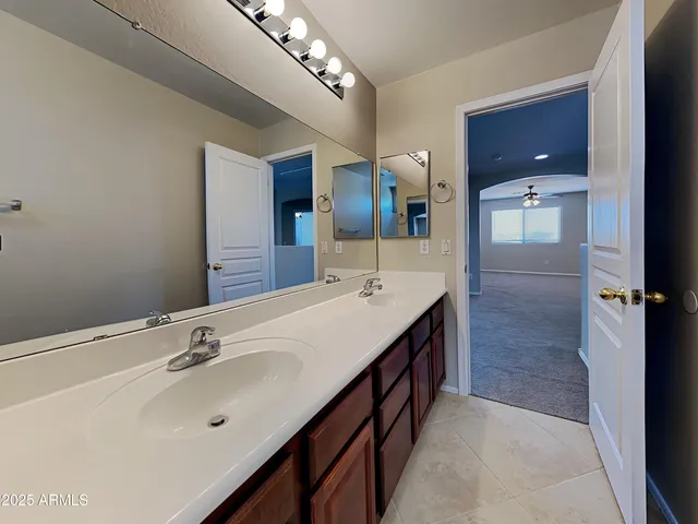 $2,600 | 46008 West Amsterdam Road, Maricopa, AZ 85139