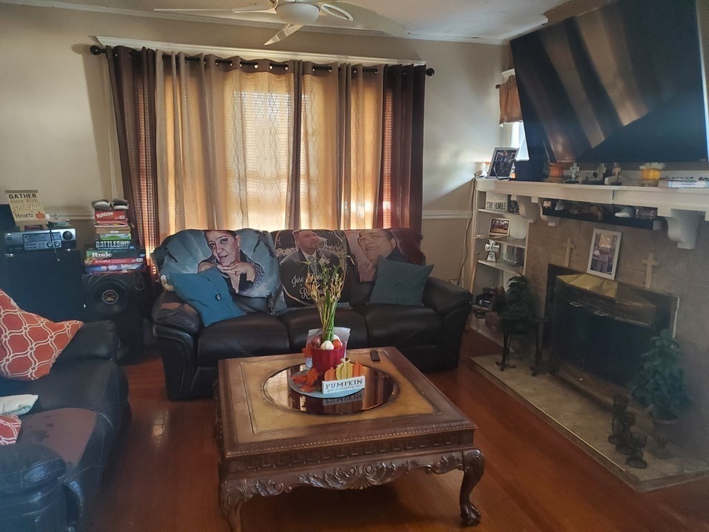 57-59 Groveland Street Springfield, MA 01108 - Photo 7 of 21 Gallery Image 7
