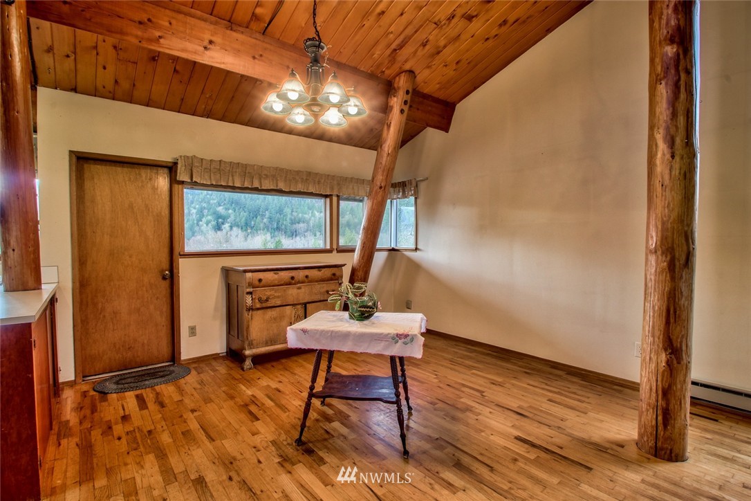 5481 Doran Road Acme, WA 98220 - Photo 8 of 24 Gallery Image 8
