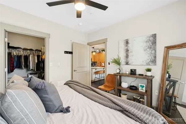 $525,000 | 1840 25th Avenue Northeast, Unit 411, Issaquah, WA 98029
