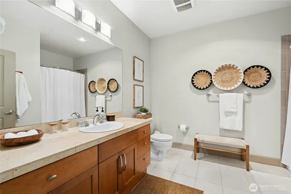 $525,000 | 1840 25th Avenue Northeast, Unit 411, Issaquah, WA 98029