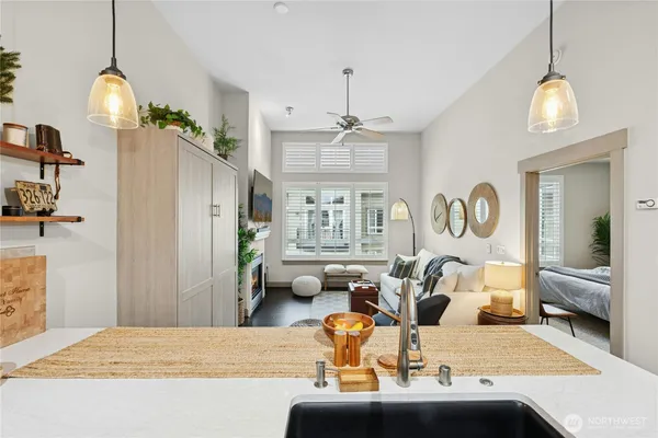 $525,000 | 1840 25th Avenue Northeast, Unit 411, Issaquah, WA 98029