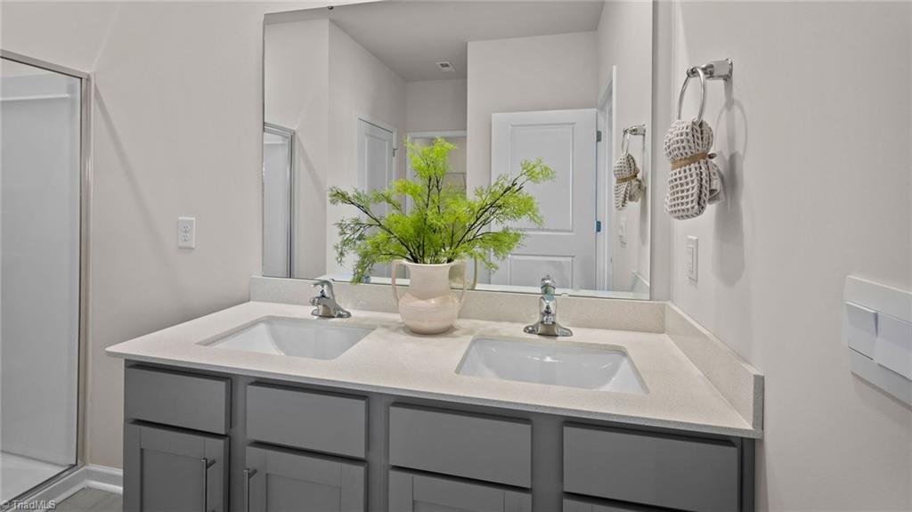 701 Starfall Road Graham, NC 27253 - Photo 26 of 29 *Photos are of model home and are for representational purposes only.