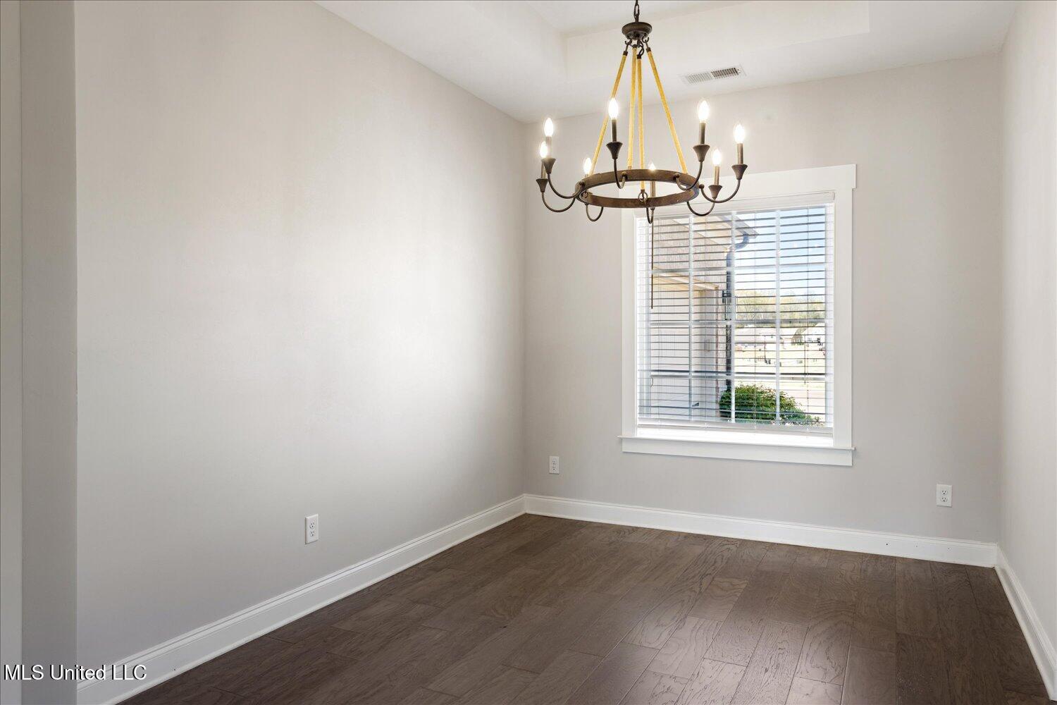 729 Rikard Drive Hernando, MS 38632 - Photo 16 of 27 07-07-2095740sj-729 Rikard Dr