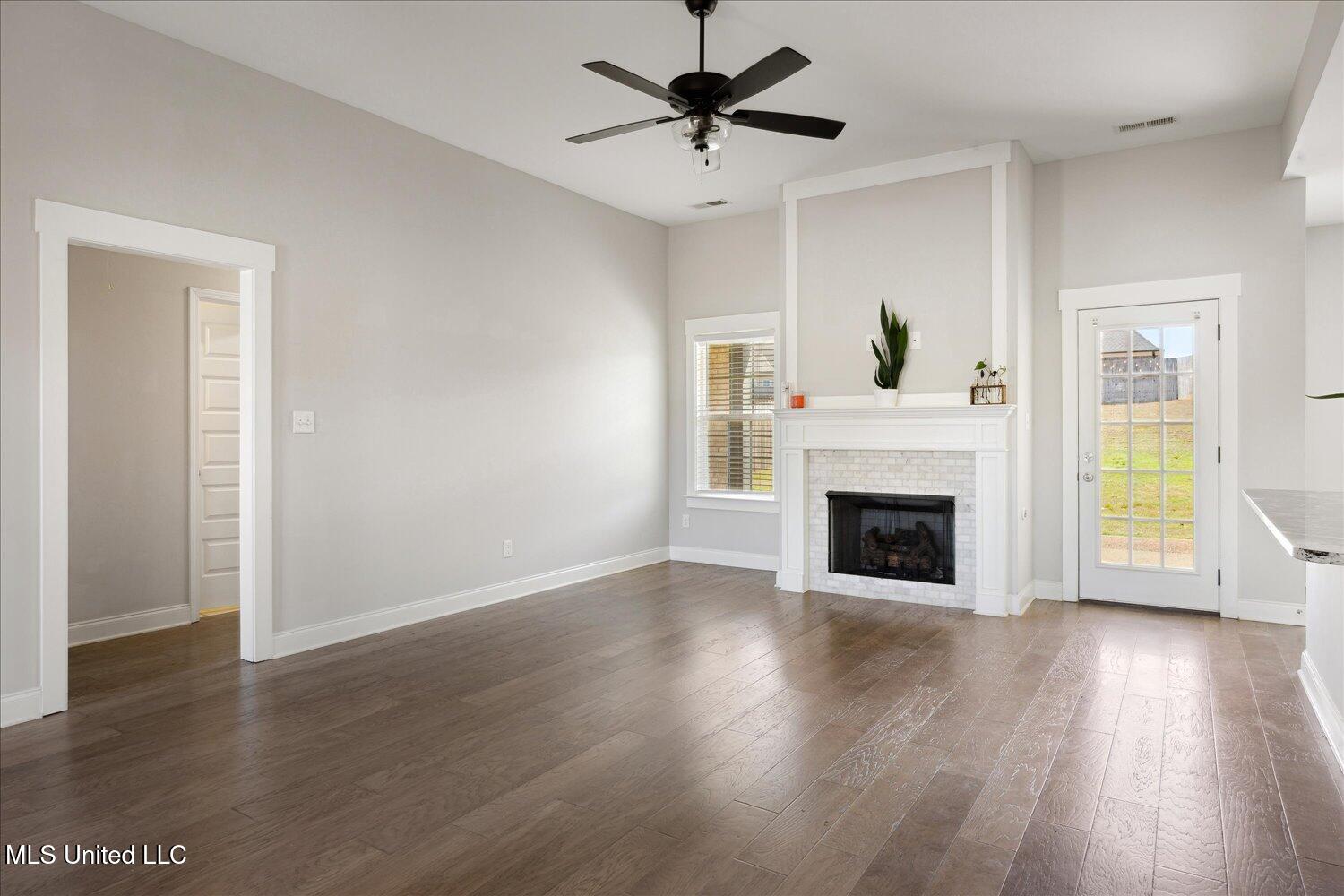 729 Rikard Drive Hernando, MS 38632 - Photo 17 of 27 08-08-2095740sj-729 Rikard Dr