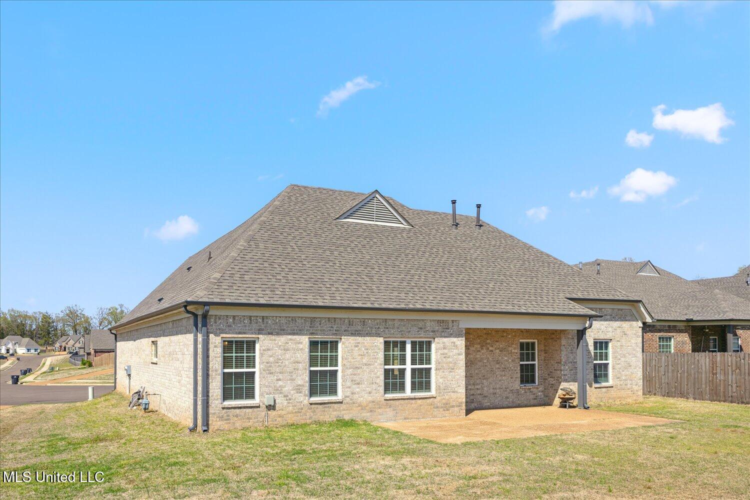 729 Rikard Drive Hernando, MS 38632 - Photo 6 of 27 25-25-2095740sj-729 Rikard Dr