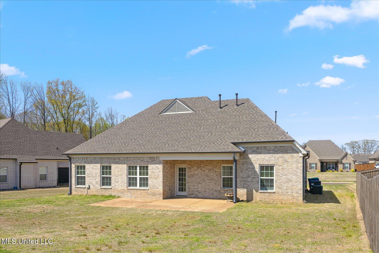729 Rikard Drive Hernando, MS 38632 - Photo 7 of 27 26-26-2095740sj-729 Rikard Dr
