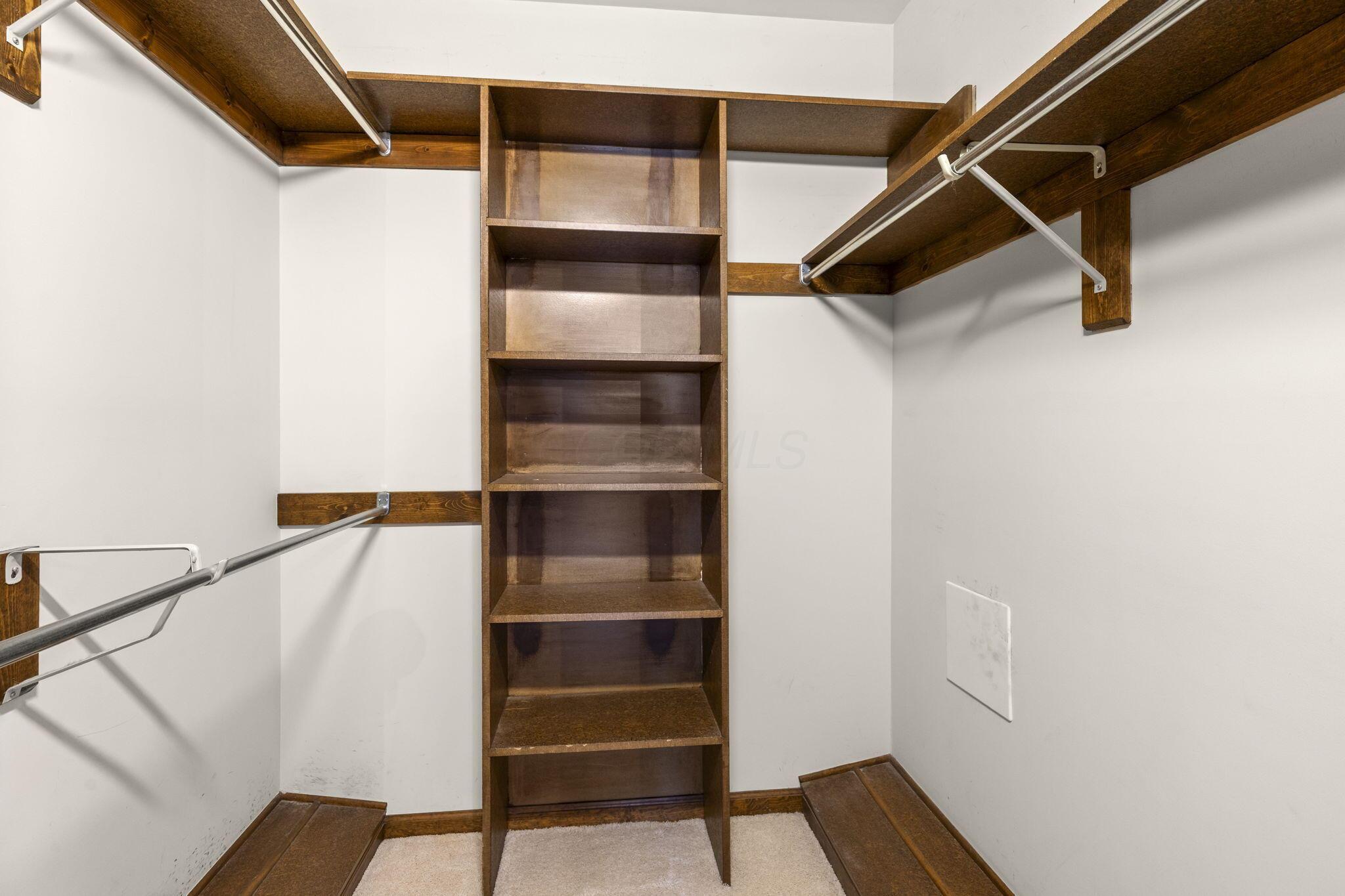 1161 Riva Ridge Boulevard Columbus, OH 43230 - Photo 33 of 60 OWNERS WALK IN CLOSET