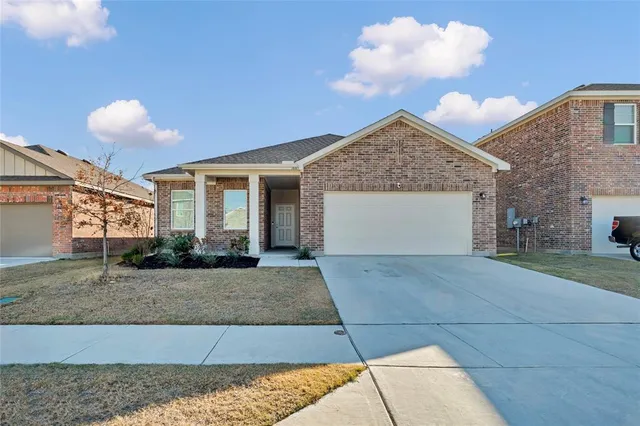 $2,400 | 1669 Hossler Trail, Haslet, TX 76052
