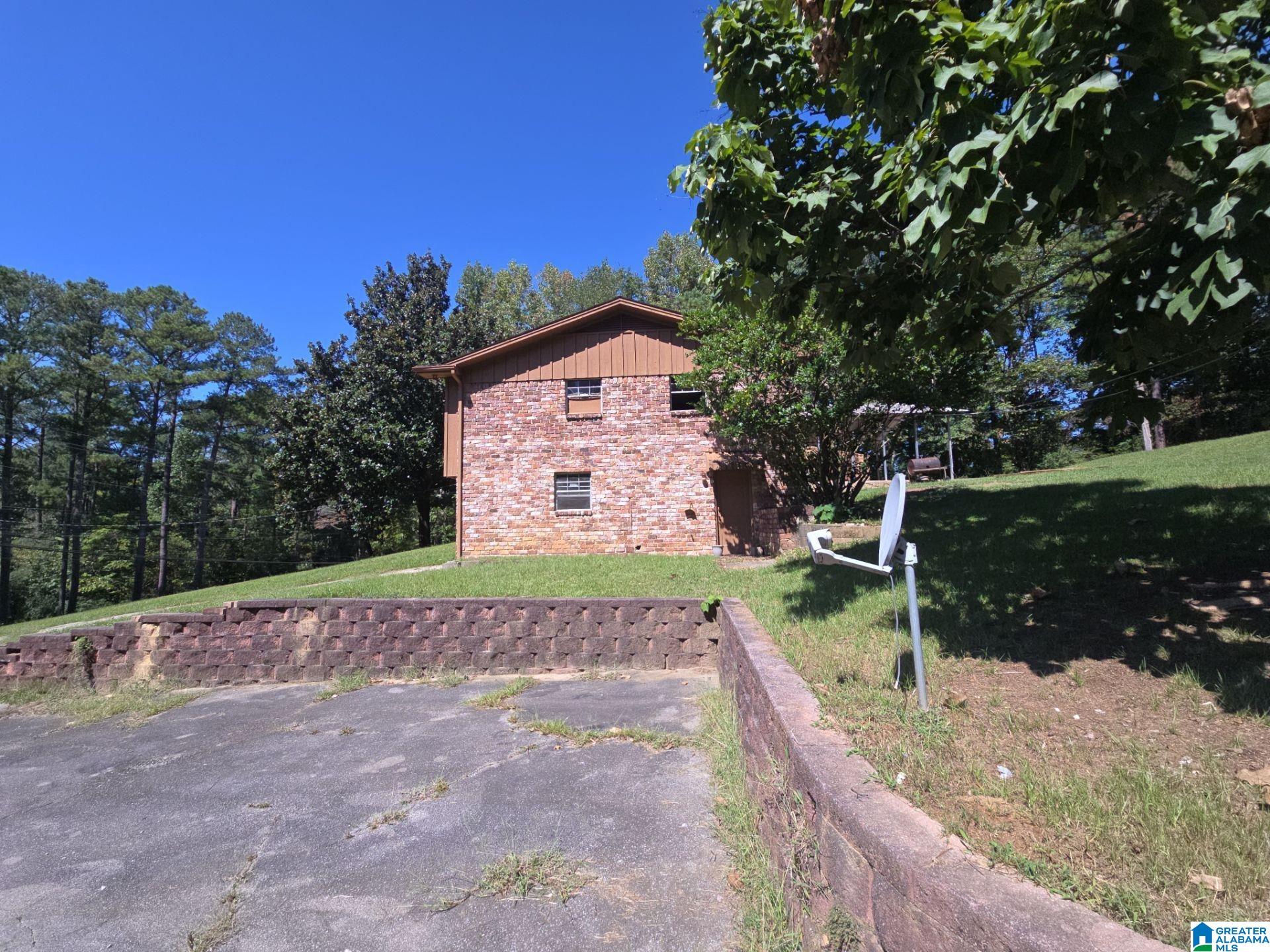 241 Old Black Crk Road Birmingham, AL 35217 - Photo 3 of 16