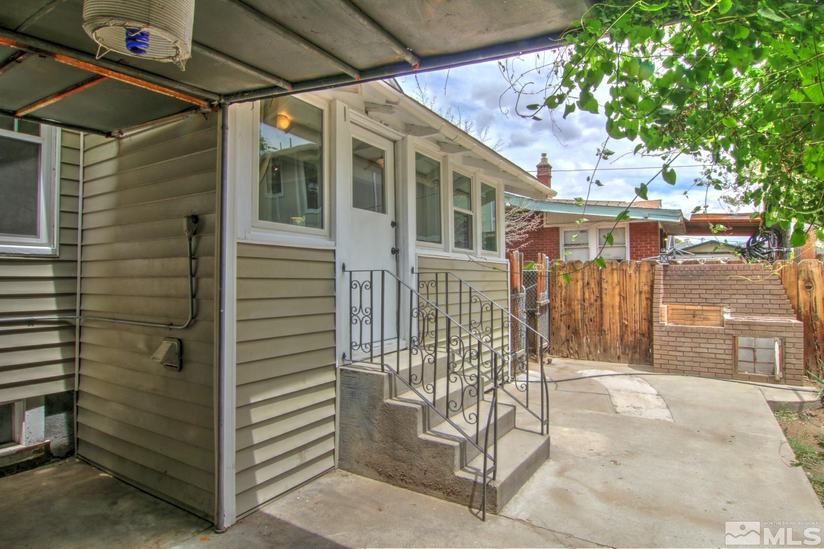 440 East 8th Street Reno, NV 89512 - Photo 14 of 23 a view of a porch with a bench