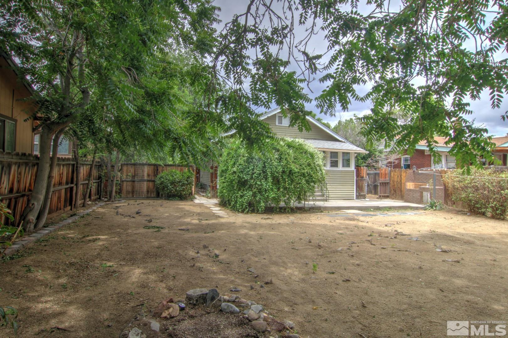 440 East 8th Street Reno, NV 89512 - Photo 19 of 23 a view of a out door space area