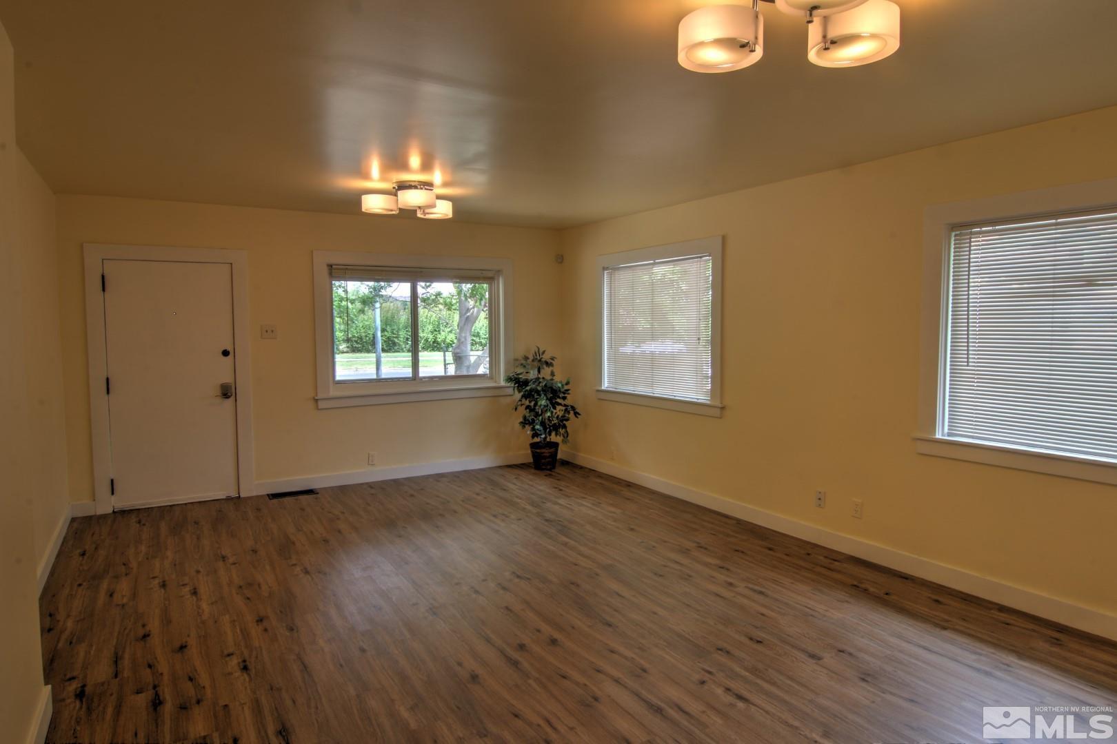 440 East 8th Street Reno, NV 89512 - Photo 3 of 23 a view of an empty room with a window