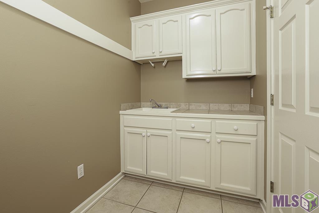 17314 Sweet Olive Avenue Baton Rouge, LA 70817 - Photo 12 of 40