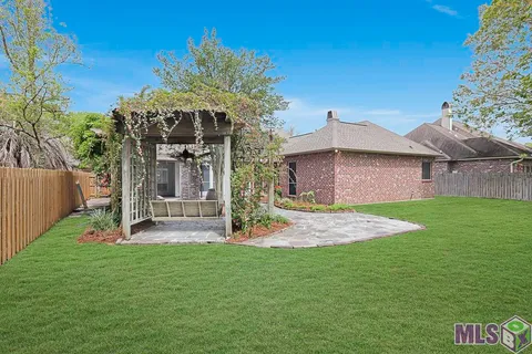 $450,000 | 17314 Sweet Olive Avenue, Baton Rouge, LA 70817