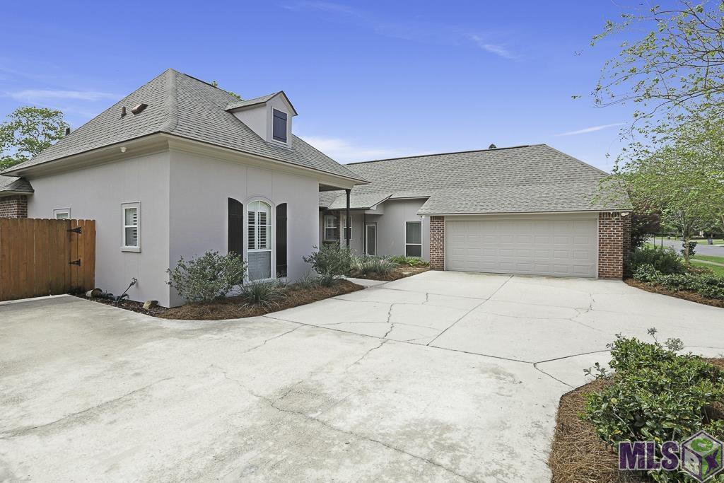 17314 Sweet Olive Avenue Baton Rouge, LA 70817 - Photo 2 of 40