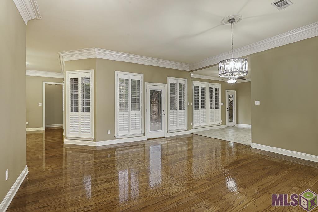 17314 Sweet Olive Avenue Baton Rouge, LA 70817 - Photo 4 of 40