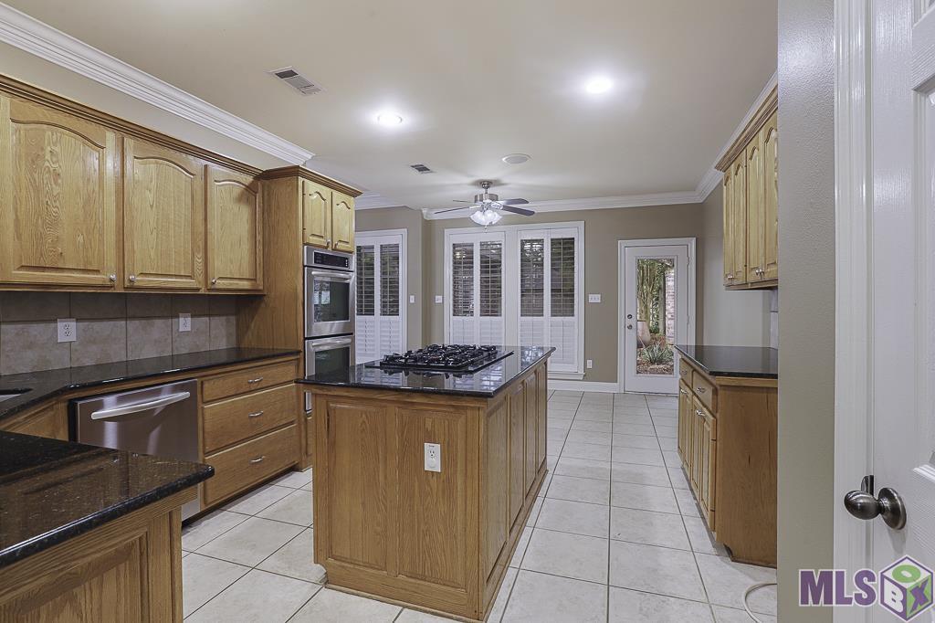 17314 Sweet Olive Avenue Baton Rouge, LA 70817 - Photo 9 of 40