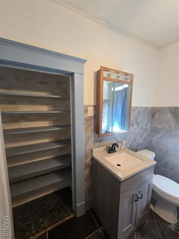 $299,900 | 710 St Louis Road, Collinsville, IL 62234