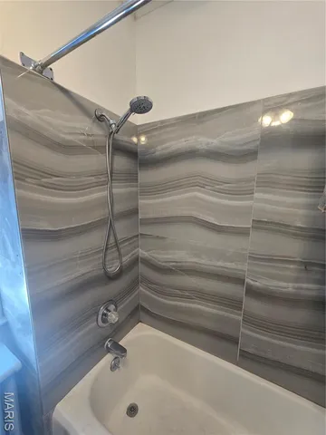 $299,900 | 710 St Louis Road, Collinsville, IL 62234