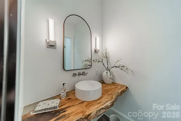 $6,995,000 | 126 Saylors Watch Lane, Mooresville, NC 28117