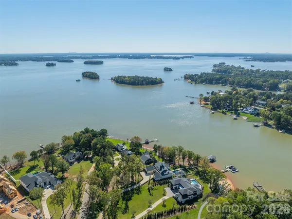 $6,995,000 | 126 Saylors Watch Lane, Mooresville, NC 28117