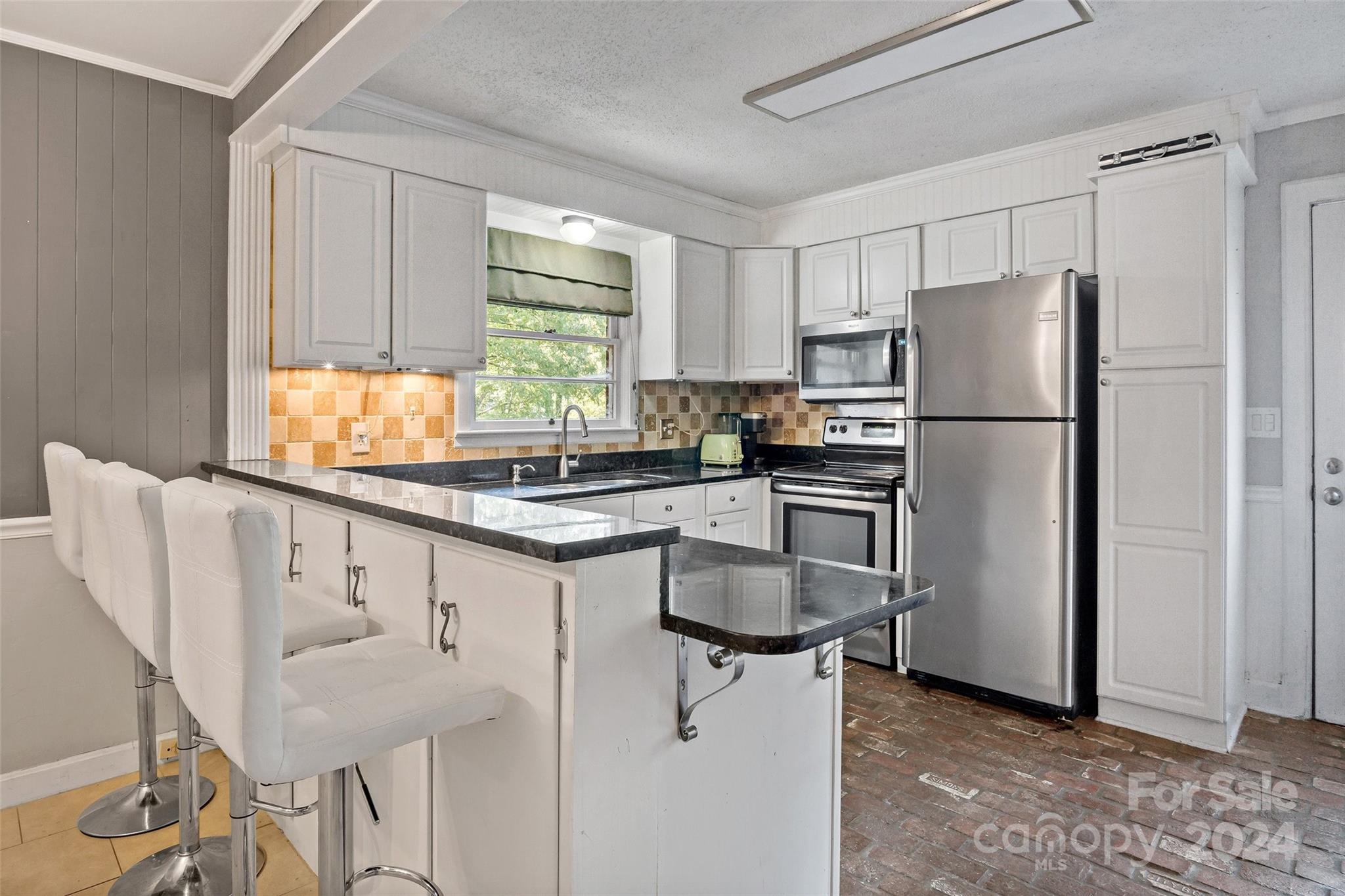 519 Ervin Road Morganton, NC 28655 - Photo 11 of 44 Gallery Image 11