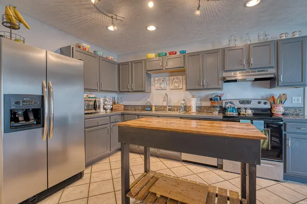 $309,900 | 2802 Marcel Court, Evansville, IN 47725