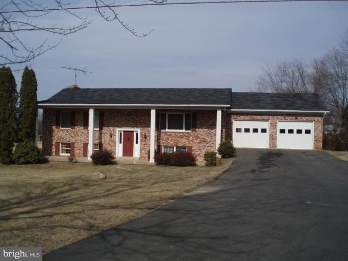 4254 Dumfries Road Catlett, VA 20119 - Photo 1 of 5 Exterior (Main)