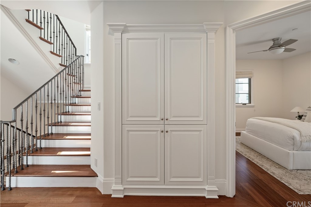 2211 Vista Drive Manhattan Beach, CA 90266 - Photo 8 of 48 a view of a hallway with entryway and bedroom view
