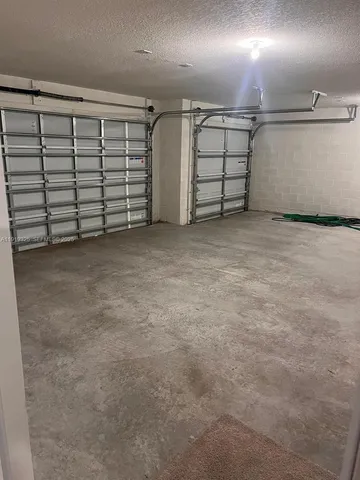 a view of a garage