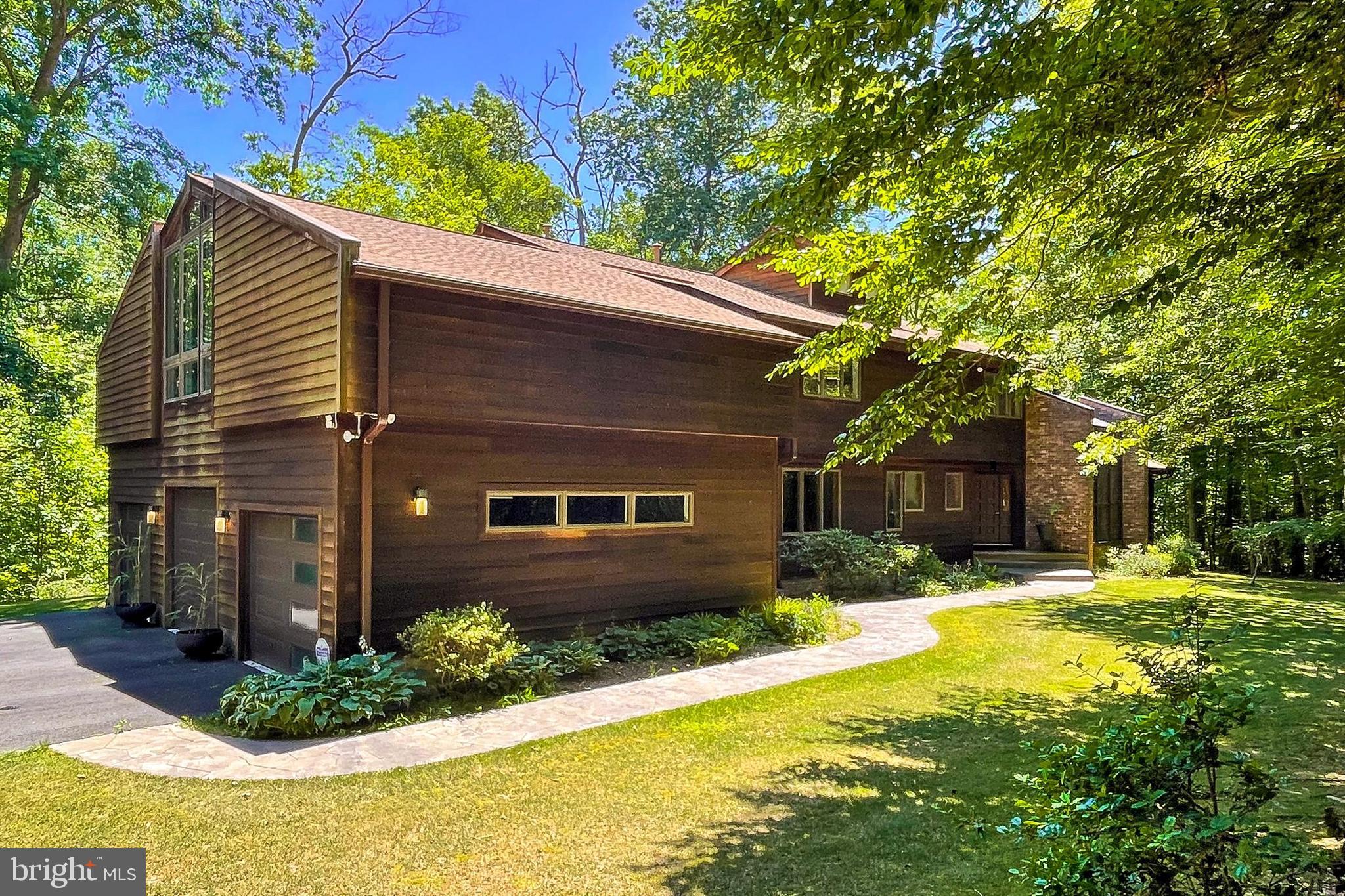 7200 Wesley Tyler Road Clifton, VA 20124 - Photo 1 of 80 Gallery Image 1