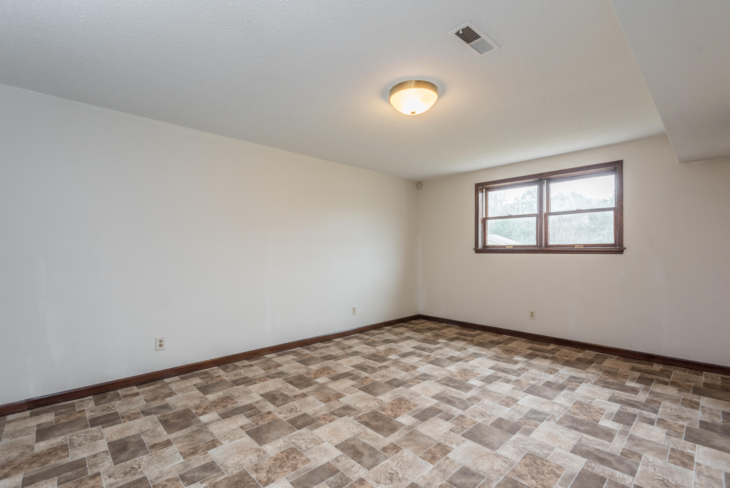 5317 Roberts Road Corryton, TN 37721 - Photo 25 of 33 5317RobertsRd-32