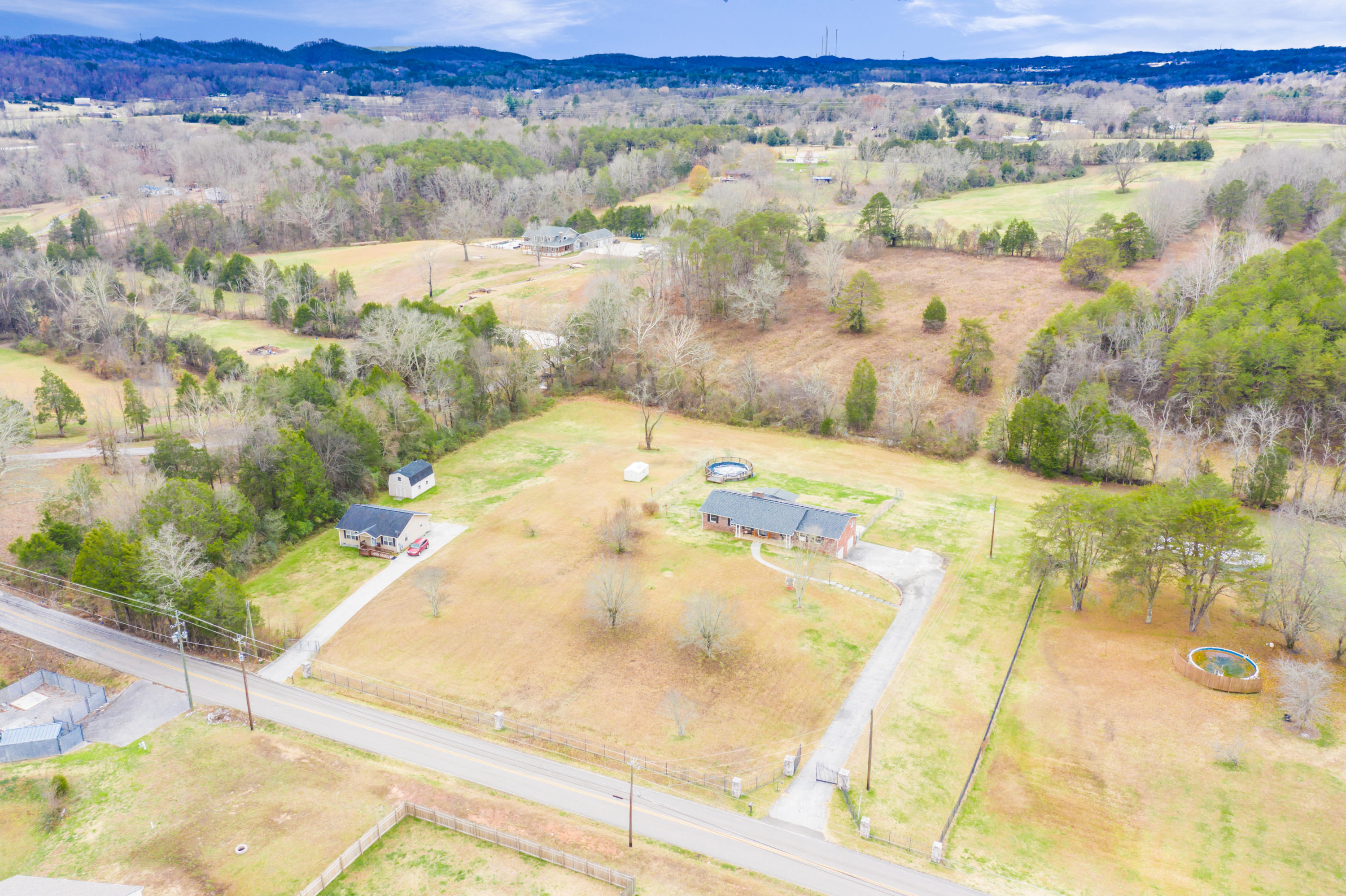 5317 Roberts Road Corryton, TN 37721 - Photo 7 of 33 5317RobertsRd1-32