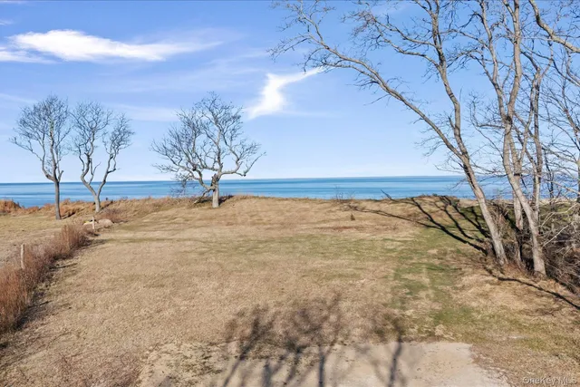$2,250,000 | 4760 Blue Horizon Bluffs, Peconic, NY 11958